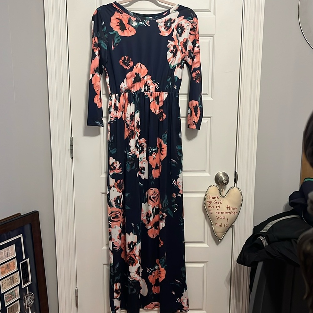 Long Floral Dress Size Small